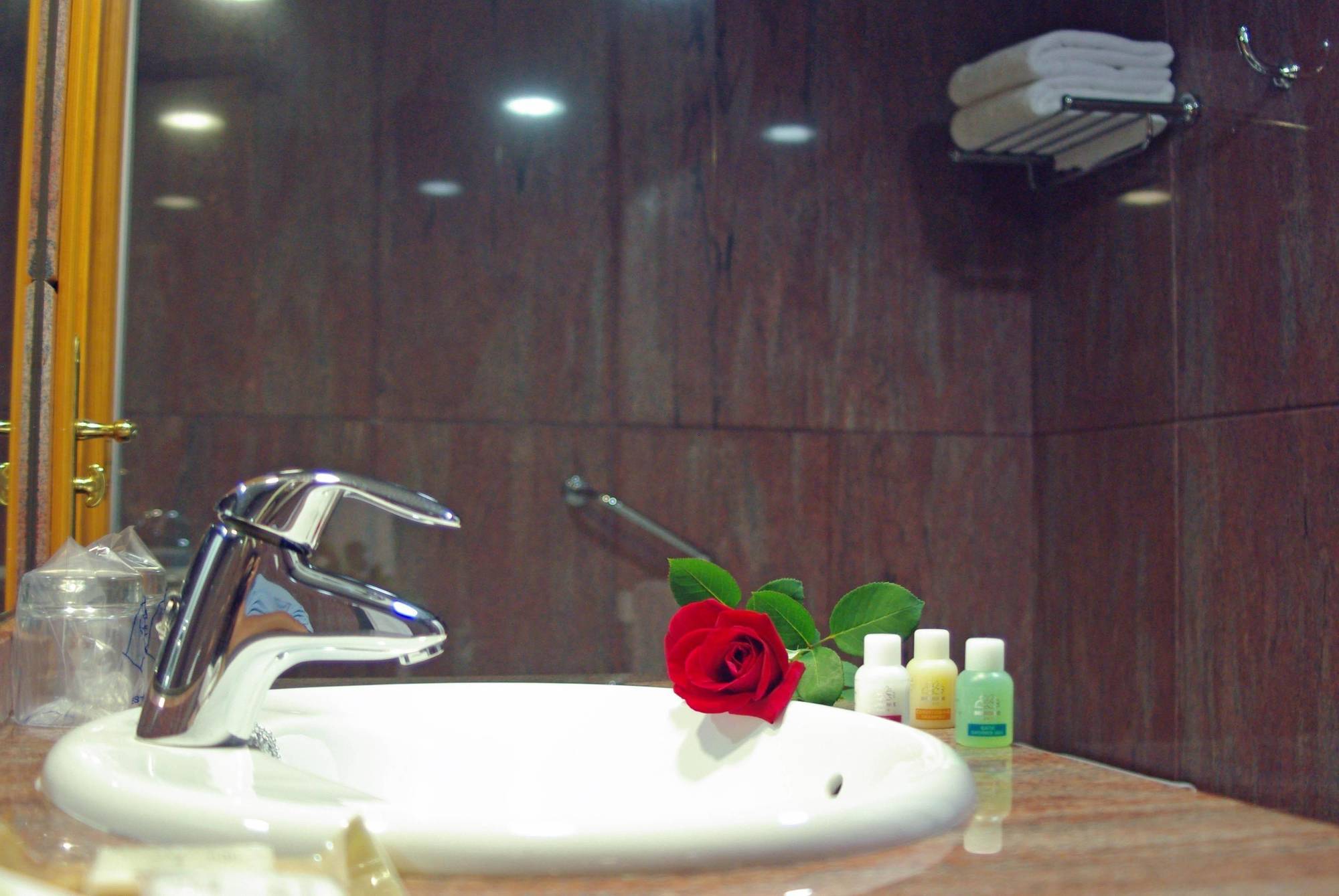 Hotel Alcazar Segovia Phòng bức ảnh
